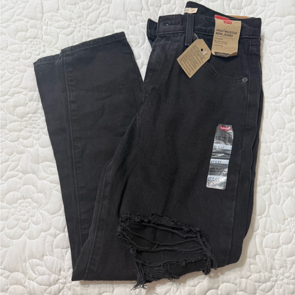 Levi's Black High-Waisted Mom Jeans